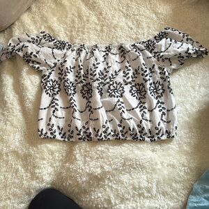 AEO Cropped Embroidered Eyelet OTS Cropped Top S L NWT